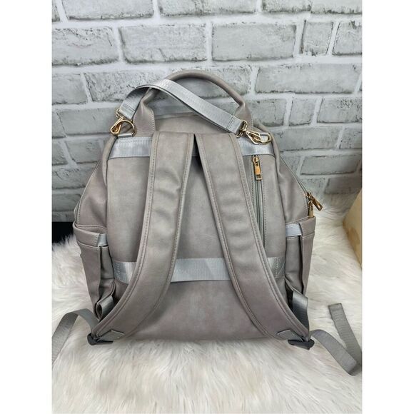 ROSEGIN Vegan Premium Leather Diaper Bag Backpack for Boy Girl Gray - Picture 5 of 13